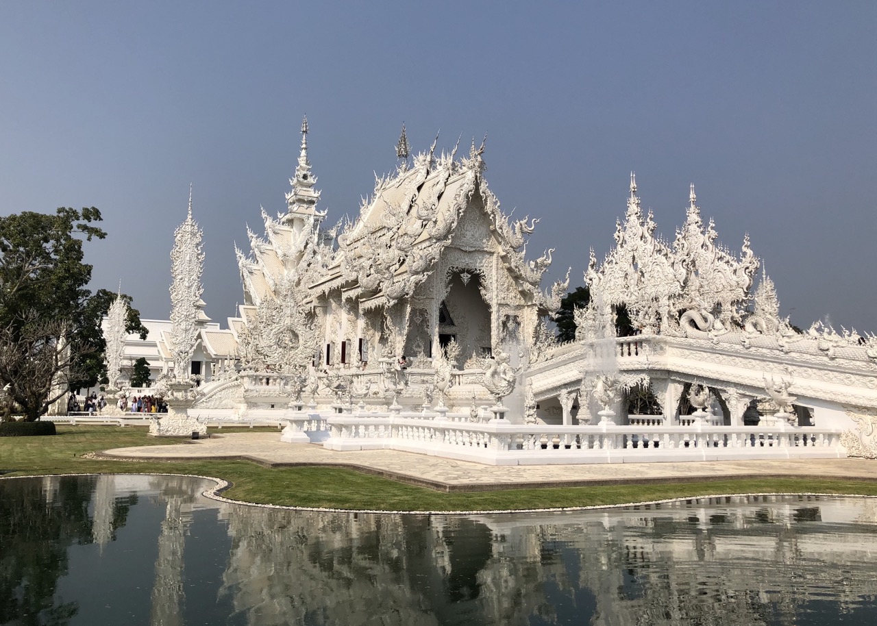chiang rai white temple